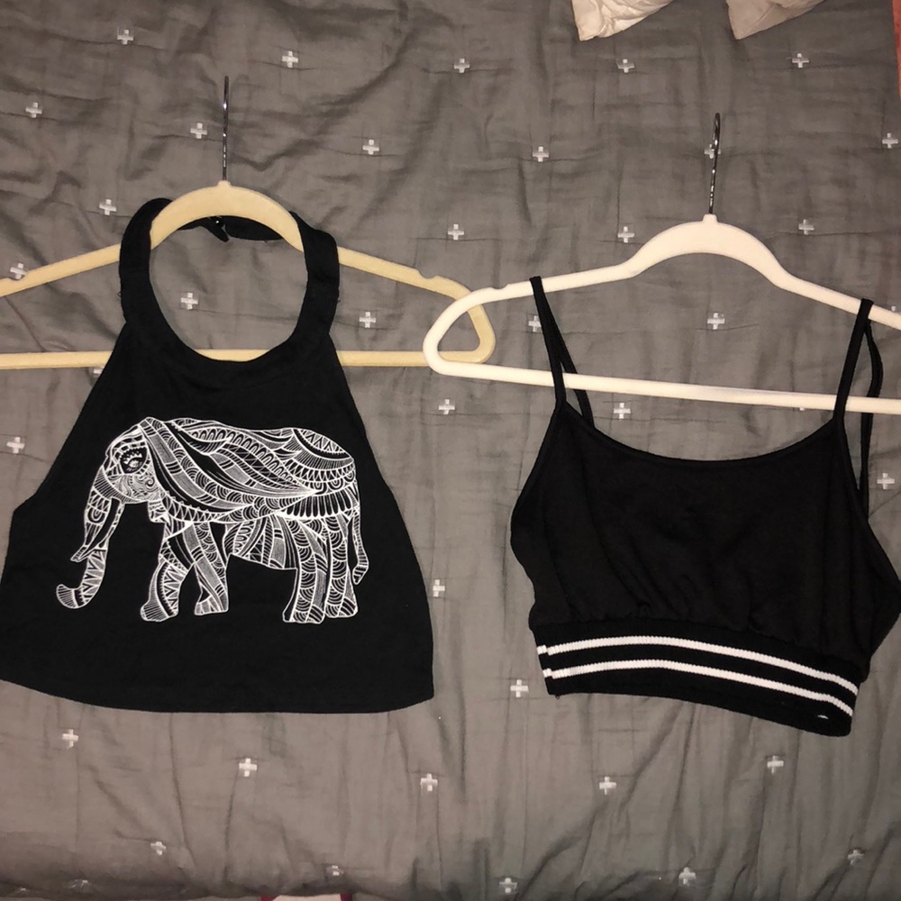 🖤2 FOR 1 BLACK CROP TOPS🖤